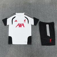 Kids kit Liverpool 26/27