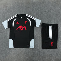 Kids kit Liverpool 26/27