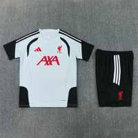 Kids kit Liverpool 26/27